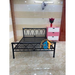Giường sắt 1m4 x 2m đan chéo