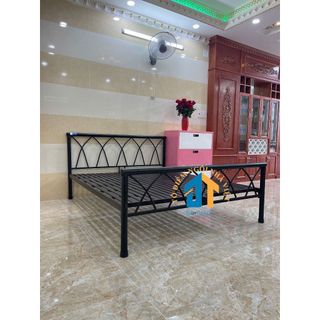 Giường sắt 1m4 x 2m đan chéo