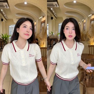 Áo len nữ ngắn tay phối cổ bẻ polo dệt kim trám bề mặt len lông thỏ phối cúc thêu hình PL16 DELIZ