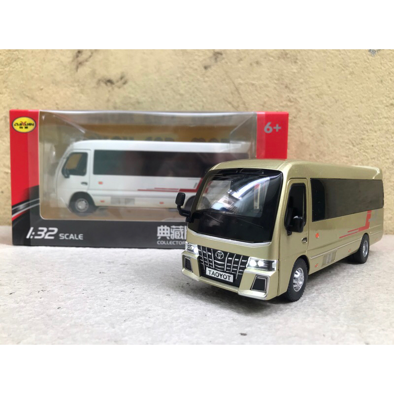 Mô hình xe Bus TOYOTA Coaster 1:32