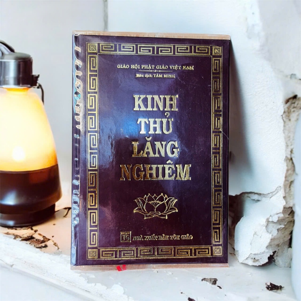 Sách - Kinh Thủ Lăng Nghiêm ( tặng kèm bao sách - Kinh tụng - QB)