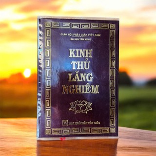 Sách - Kinh Thủ Lăng Nghiêm ( tặng kèm bao sách - Kinh tụng - QB)