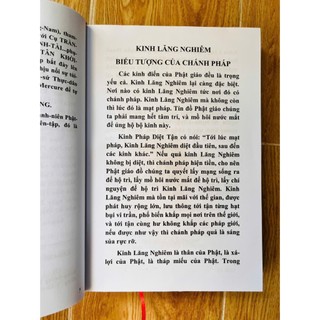 Sách - Kinh Thủ Lăng Nghiêm ( tặng kèm bao sách - Kinh tụng - QB)