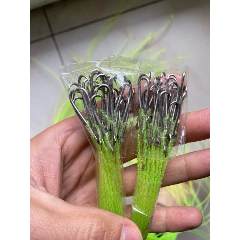 1 bộ lưỡi câu lươn.( gồm 3 chiếc to-trung-nhỏ)
