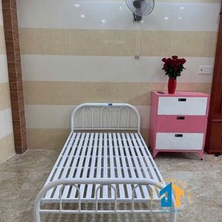 Giường sắt đơn giản 1m2 x 2m