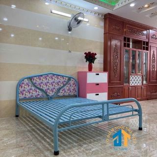 Giường sắt kiểu tròn cách điệu 1m4 dài 2m
