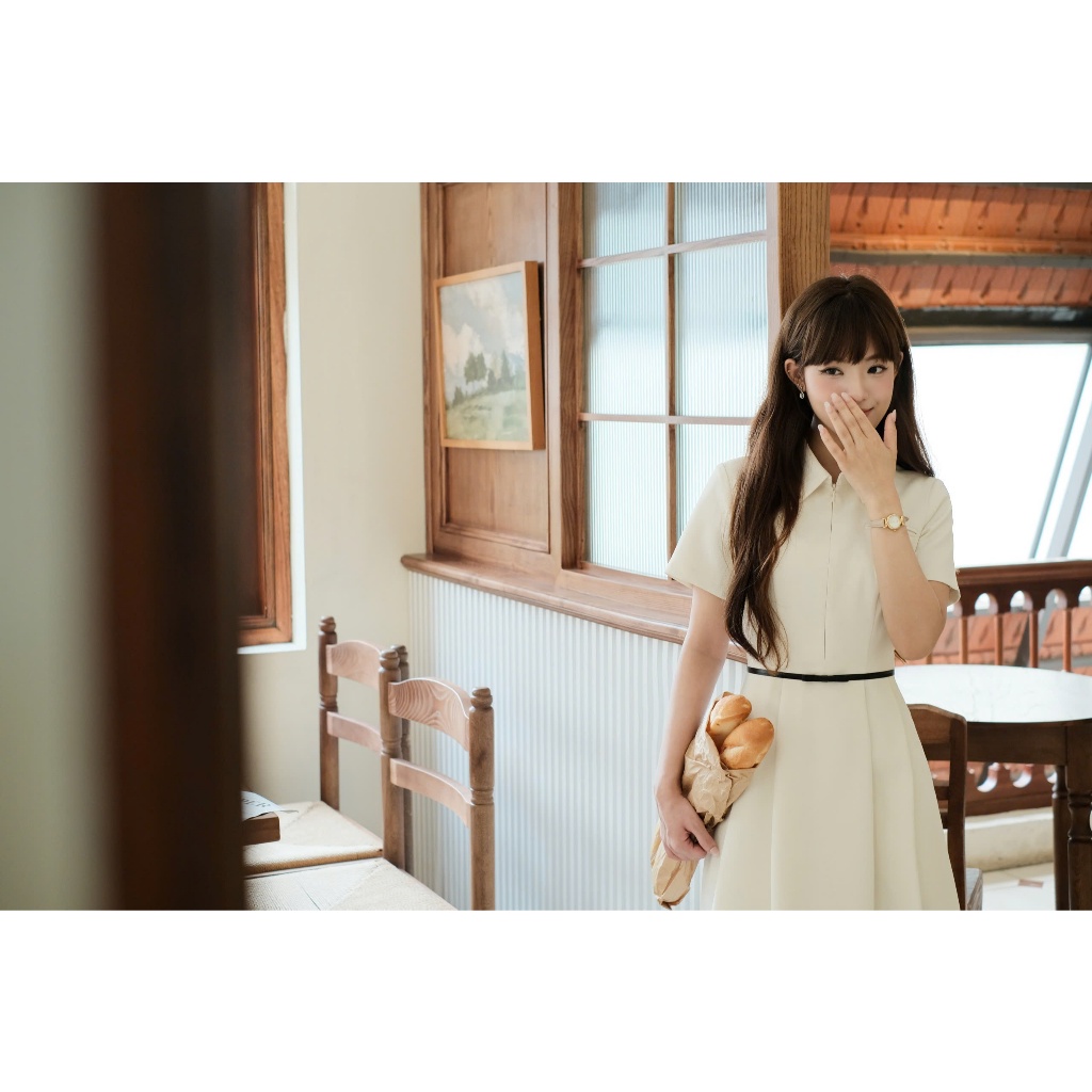 Váy dáng xòe cổ đức đai nơ eo, chất liệu cao cấp thời trang thiết kế Calie vx237 | BigBuy360 - bigbuy360.vn