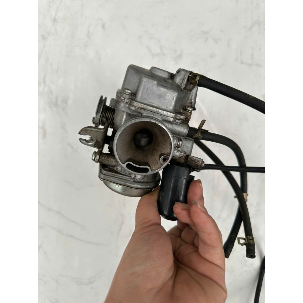 cụm chế bình xăng ,bình xăng con xe snioshima 50cc học sinh (hàng zin tháo xe )