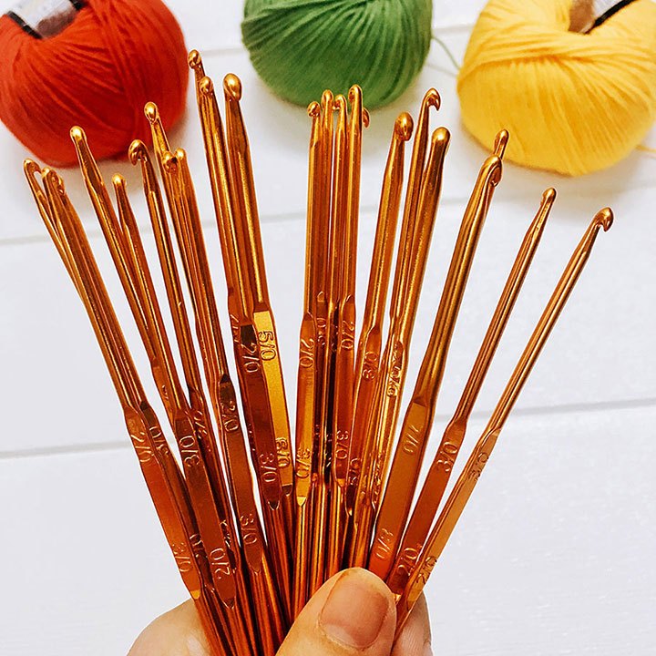Kim móc 2 đầu cán vàng