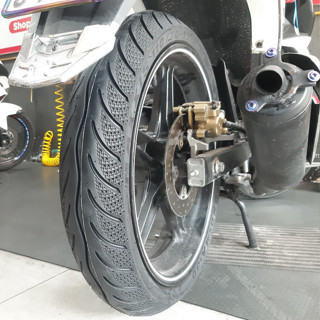  Vỏ Maxxis 110 70-17 với gai kim cương 3D không ruột  030041  