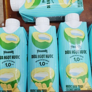 Combo 2 chai Nước dừa coco fresh Vinamilk