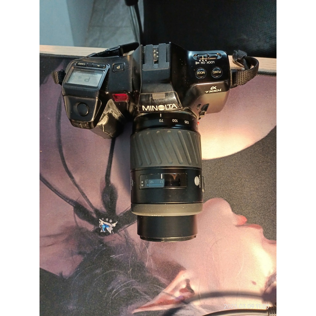máy ảnh film Minolta Anpha 7700i body + và lens 70-210 mm minota (body khá đẹp, Lens đep như mới ) Hoạt động tốt