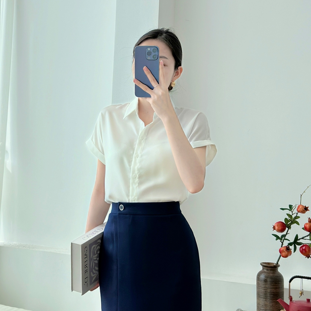 Áo sơ mi nữ tay ngắn form suông thời trang GUMAC AE04036