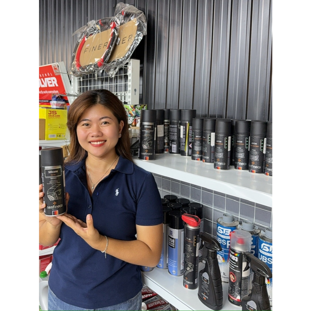 Xịt Bảo Dưỡng Làm Mềm Ron Cao Su Senfineco 9990 - Silicone Spray 450ml