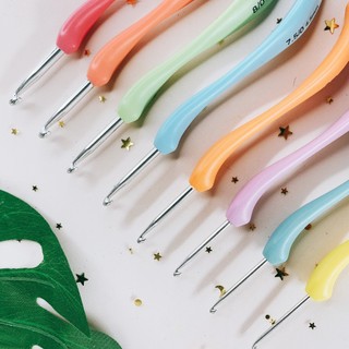 Bộ kim móc cán cong 8 cây  - Móc len
