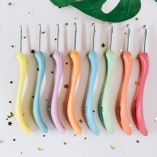 Bộ kim móc cán cong 8 cây  - Móc len