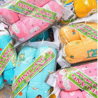 Bộ gối chặn cho bé sơ sinh có lá Đinh Lăng chất vải cotton