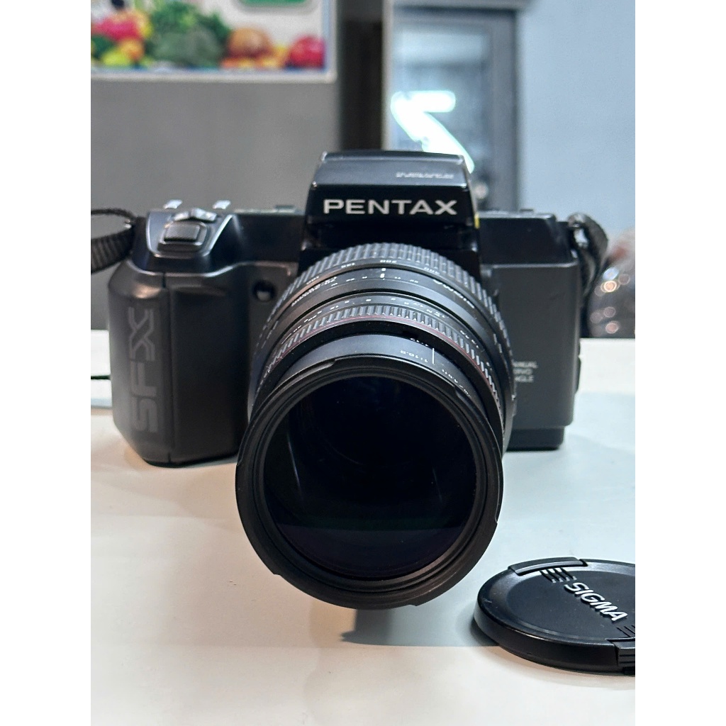 Máy ảnh phim Pentax SFX + lens sigma 70-300mm APO (Ngoài hình mới đẹp - hoạt động tốt) Bảo hành 3 tháng - Ống kính pentax