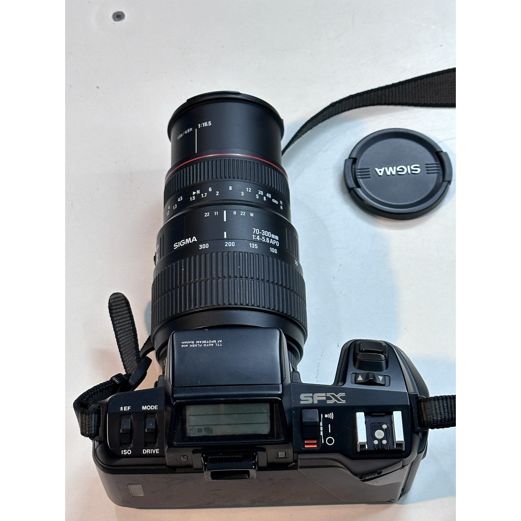 Máy ảnh phim Pentax SFX + lens sigma 70-300mm APO (Ngoài hình mới đẹp - hoạt động tốt) Bảo hành 3 tháng - Ống kính pentax