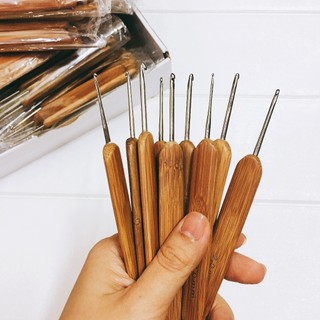 Bộ kim móc cán gỗ 10 cây