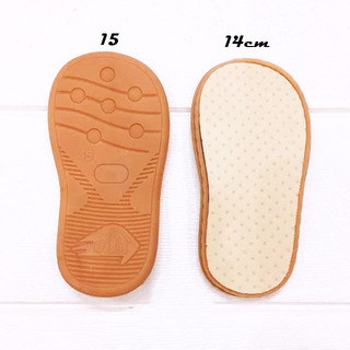 Đế giày có lót cho bé