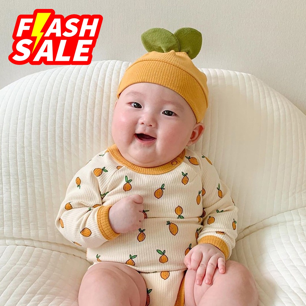 Body Suit Quả Chanh Vàng, vải cotton gân Hàn xuất xịn cho bé, chất đanh mịn mềm co giãn tốt.