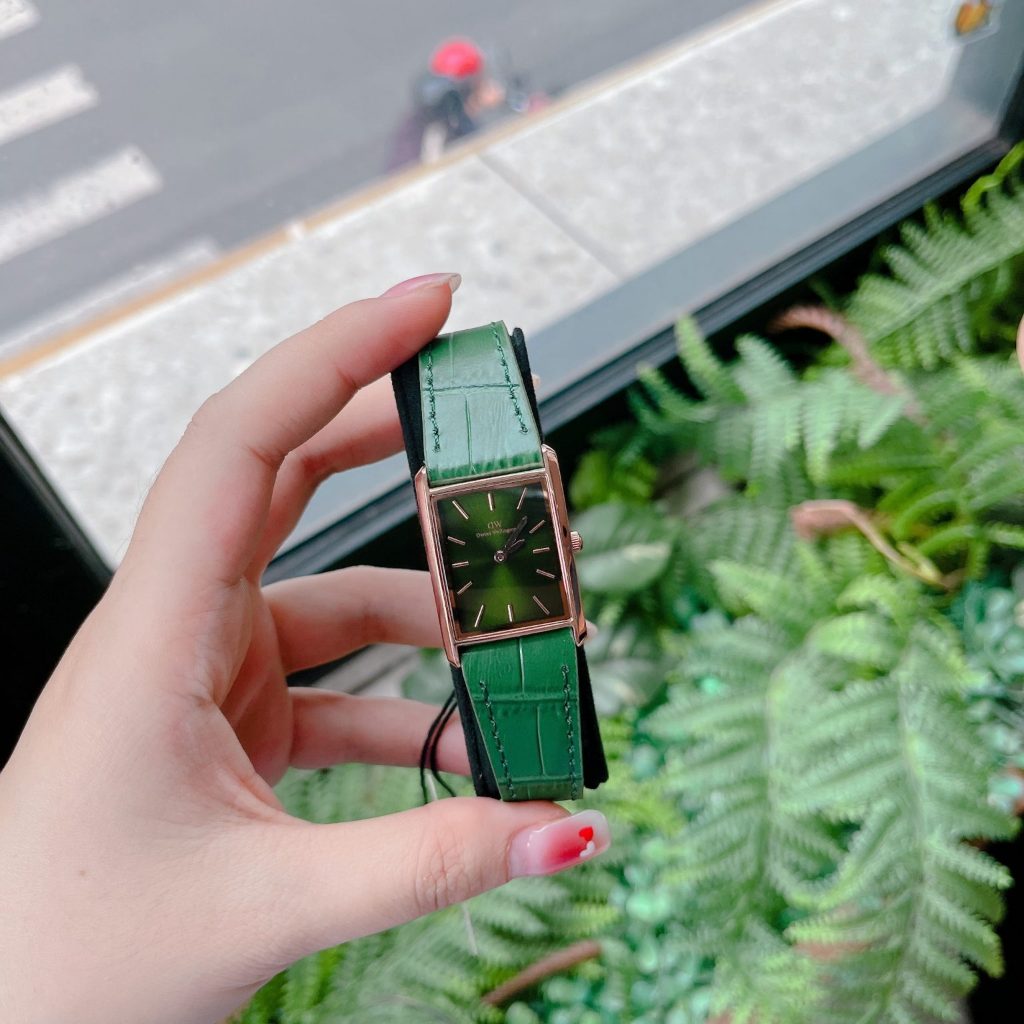 [Authentic] Đồng Hồ Nữ DW BOUND CROCODILE EMERALD SUNRAY ROSE GOLD Chính Hãng DW's Watch Saigon