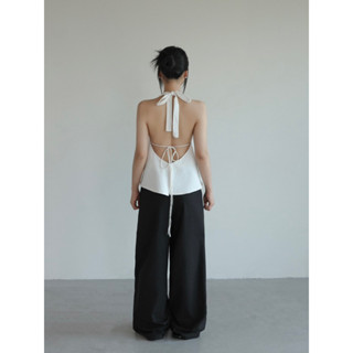 Áo yếm linen cột hở lưng | SOMS | Knot Top