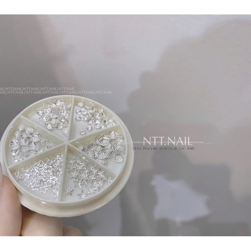 Khay phụ kiện bạc(ngao ,sò, ốc ,hến,sao biển) trang trí nail