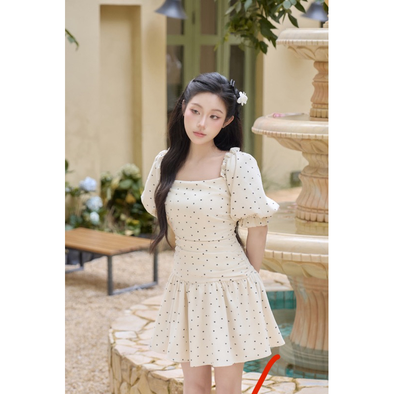 CÉLESTE - Váy Đầm Trễ Vai Dáng Ngắn Xoè Hoa Nhí Tay Lửng Bồng Tiểu Thư Libe Dress | BigBuy360 - bigbuy360.vn