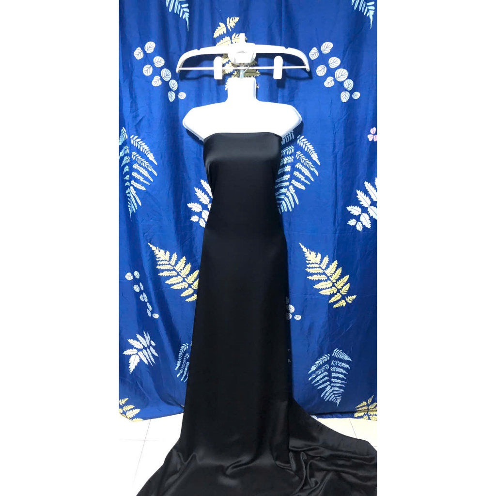A375 - Vải Lụa cát màu đen (2.2m x 1.5m), co dãn