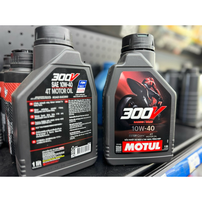 MOTUL 300V 10W40 Hàng Chính Hãng. MOTUL VN TEAM 1 lớp