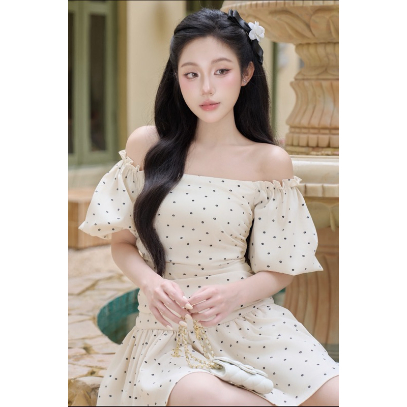 CÉLESTE - Váy Đầm Trễ Vai Dáng Ngắn Xoè Hoa Nhí Tay Lửng Bồng Tiểu Thư Libe Dress | BigBuy360 - bigbuy360.vn