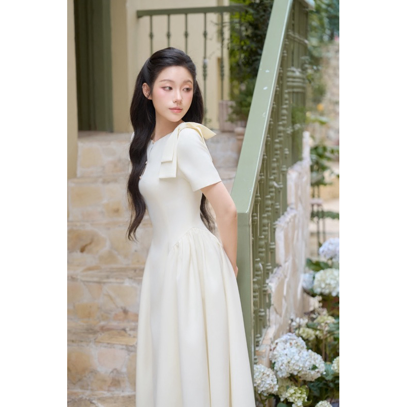 CÉLESTE - Váy Đầm Tiểu Thư Dáng Dài Xoè Phối Nơ Vai Vải Chéo Nhật Mềm Lanna Dress | BigBuy360 - bigbuy360.vn