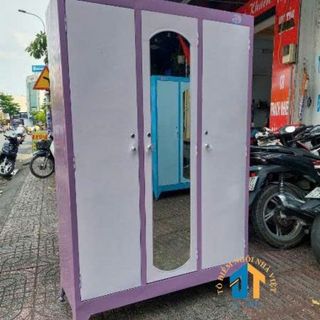 Tủ sắt đựng quần áo 1m8x1m2
