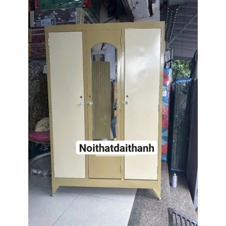 Tủ sắt đựng quần áo 1m8x1m2