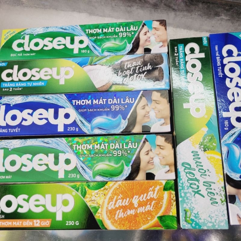Kem đánh răng closeup 180g