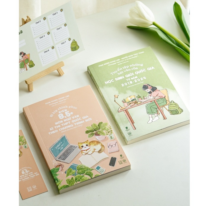 Combo sách hỗ trợ ôn thi môn Ngữ văn (Bí kíp chinh phục điểm 8,5+ môn Ngữ văn + Tuyển tập những bài 