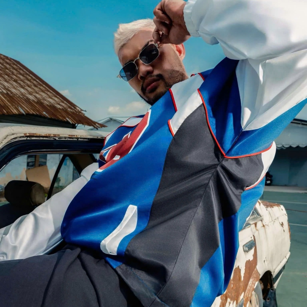 Jacket Degrey áo khoác dù số 84 thiết kế thời trang phong cách thể thao