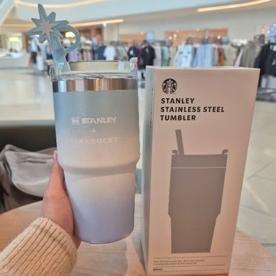 Bình Stanley đặc trưng store Yunseul Starbucks Korea