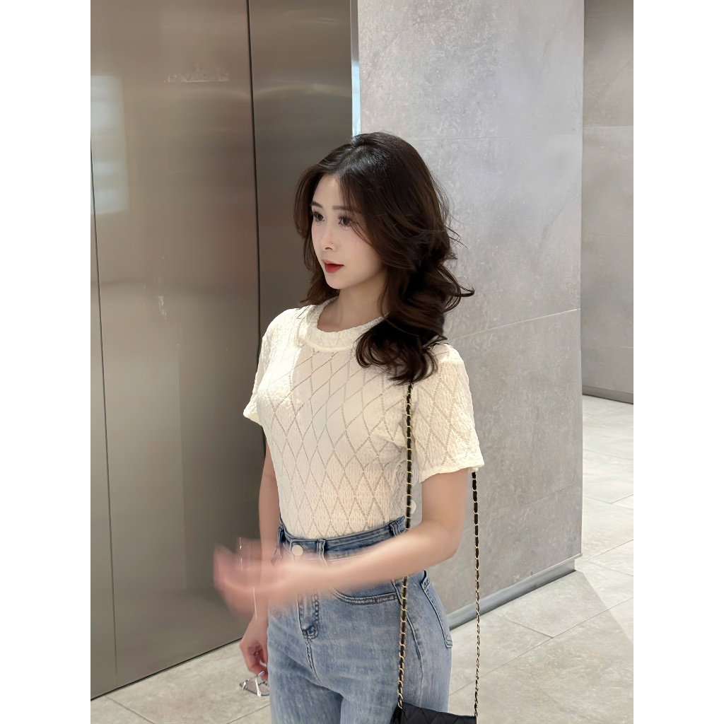 Áo kiểu nữ TIMO, Áo thun nữ ren mỏng cổ tròn phong cách tiểu thư chất vải thun xốp mềm mịn AOT196 | BigBuy360 - bigbuy360.vn