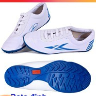 Giày Đá Bóng Bata đế cao su XP đế xanh