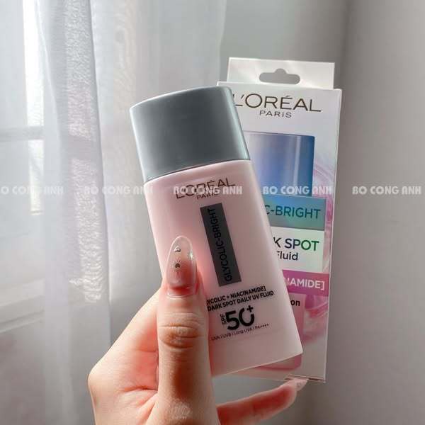 Kem chống nắng Glycolic Bright Anti Dark Spot Daily UV