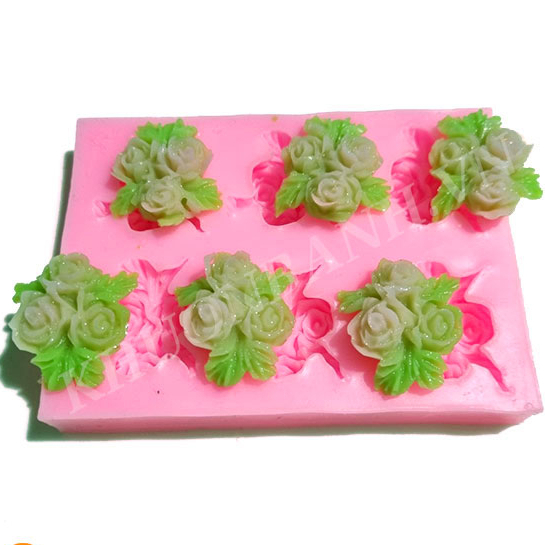 Vỉ 6 chùm hoa hồng silicon khuôn socola khuôn rau câu