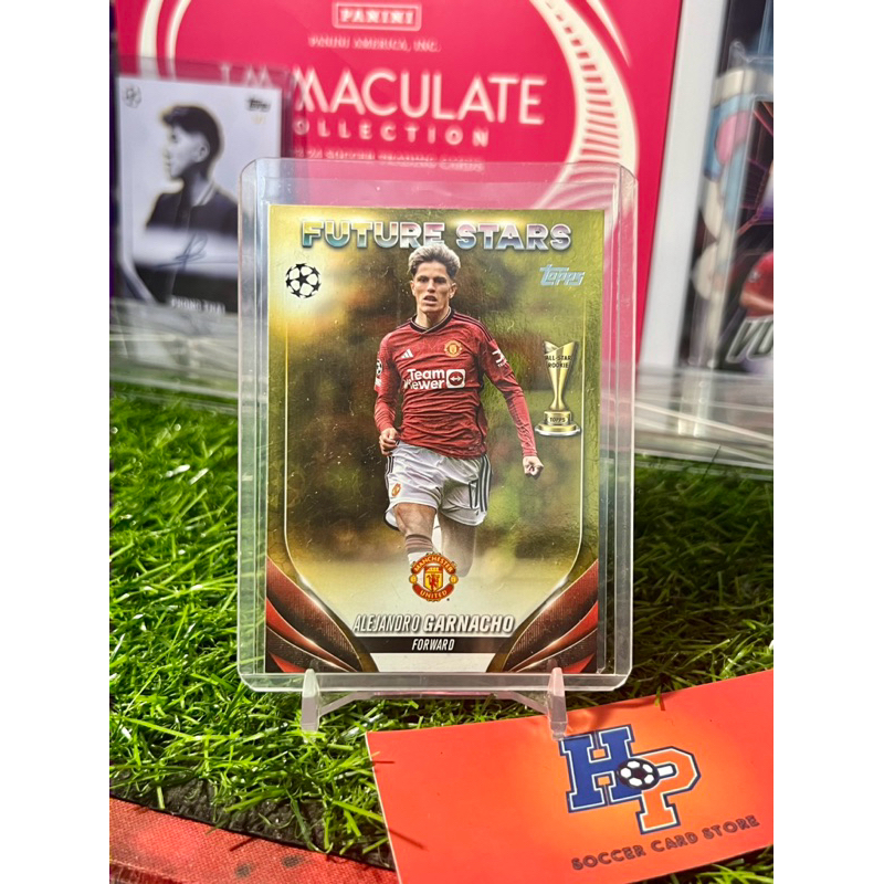 Thẻ bóng đá Garnacho Gold Starball Topps UCC 2023/24