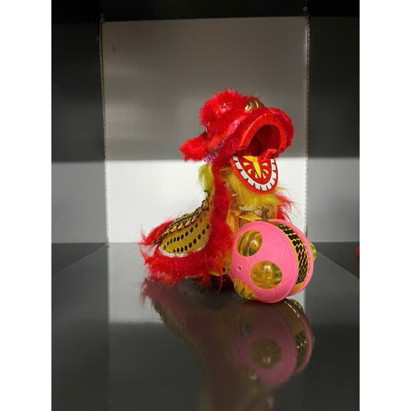 Lồng đèn trung thu múa kỳ lân chạy , có đèn nhạc cho các bé