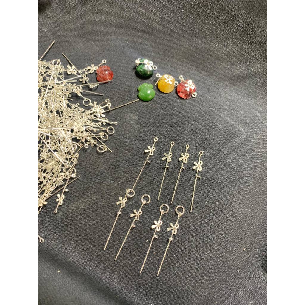 kẹp nơ bạc móc túi tiền