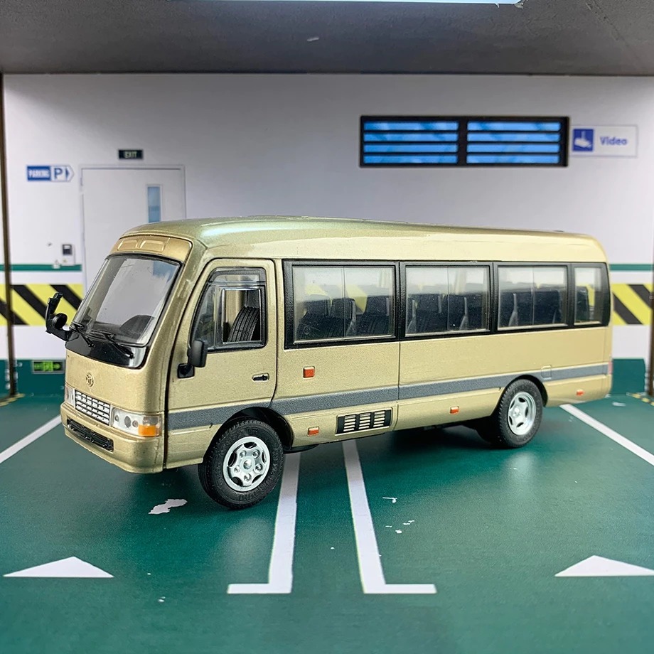 Mô hình xe bus Toyota Coaster tỉ lệ 1:32 có đèn và âm thanh bằng hợp kim chạy cót