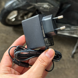 Adapter nguồn DVE 12V 1.5A dùng cho camera ,wifi