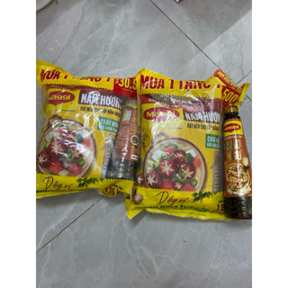 Combo 2 bịch hạt nêm Maggi nấm hương 800g tặng 2 chai dầu hào cao cấp 350g như hình